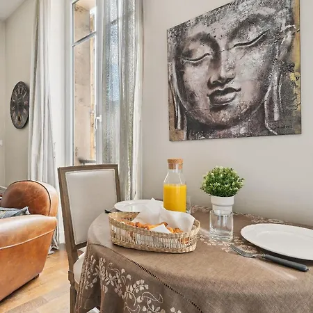Apartamento Bnbnova - Champs-elysees & Arc De Triomphe París
